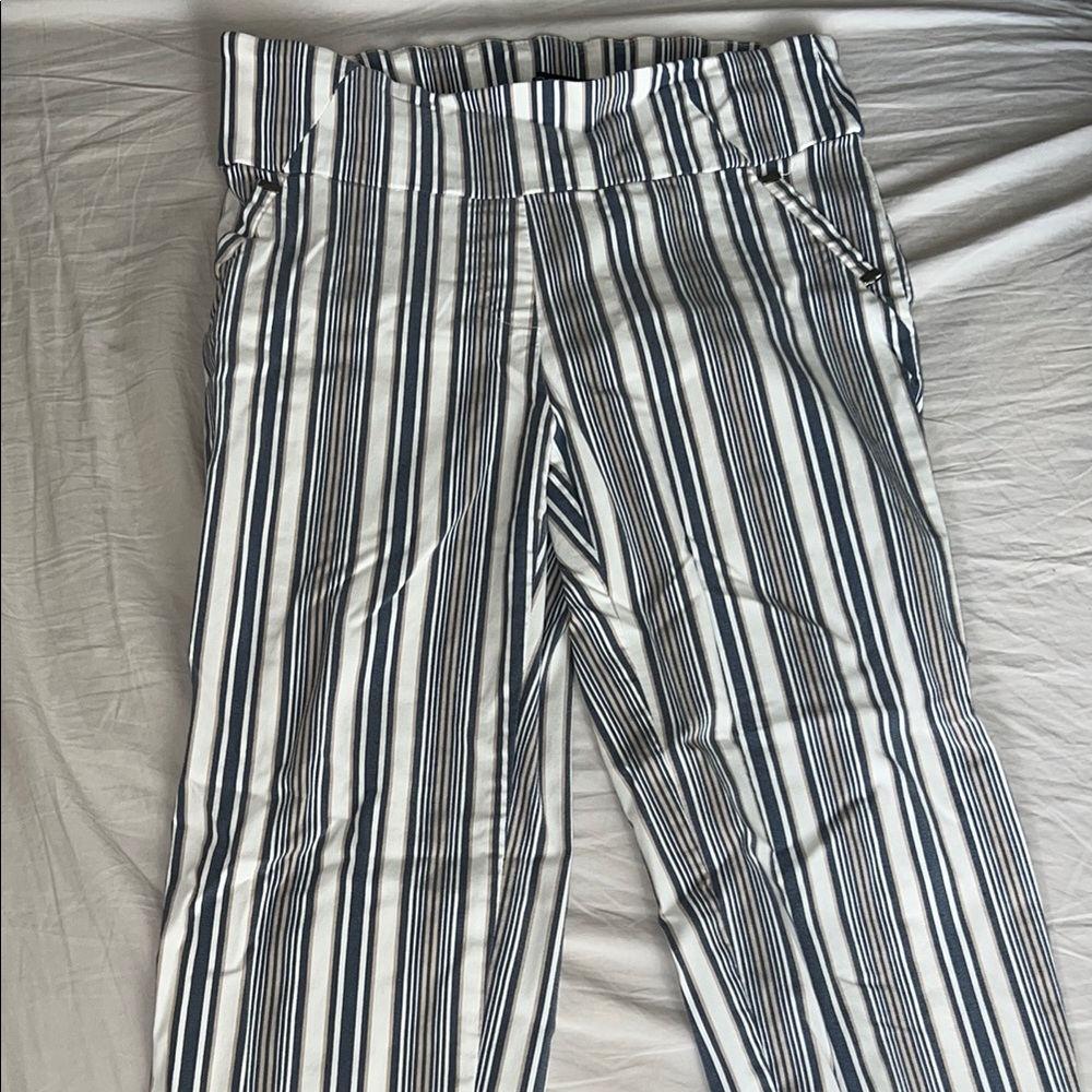 Striped Pants in blue and White